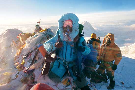 Annelie Pompe på toppen av Mount Everest